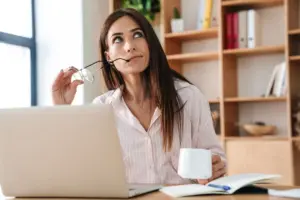 為什麼 MySQL LIKE 查不到資料？連字符號與百分比的隱藏陷阱